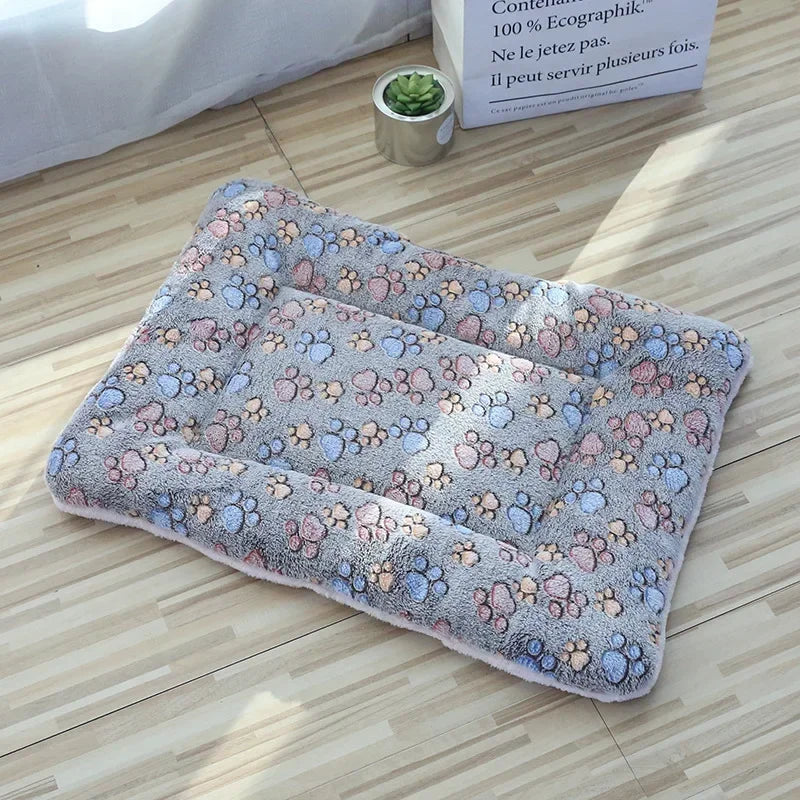 DualComfort™ Reversible Plush Pet Mat | Premium Double-Sided Sleeping Pad | Warm Cushioned Design | For Cats & Small Dogs - Pet Moda Store