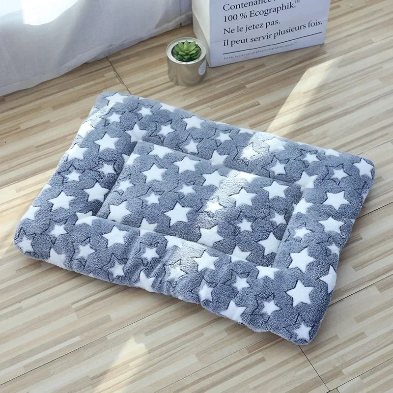 DualComfort™ Reversible Plush Pet Mat | Premium Double-Sided Sleeping Pad | Warm Cushioned Design | For Cats & Small Dogs - Pet Moda Store